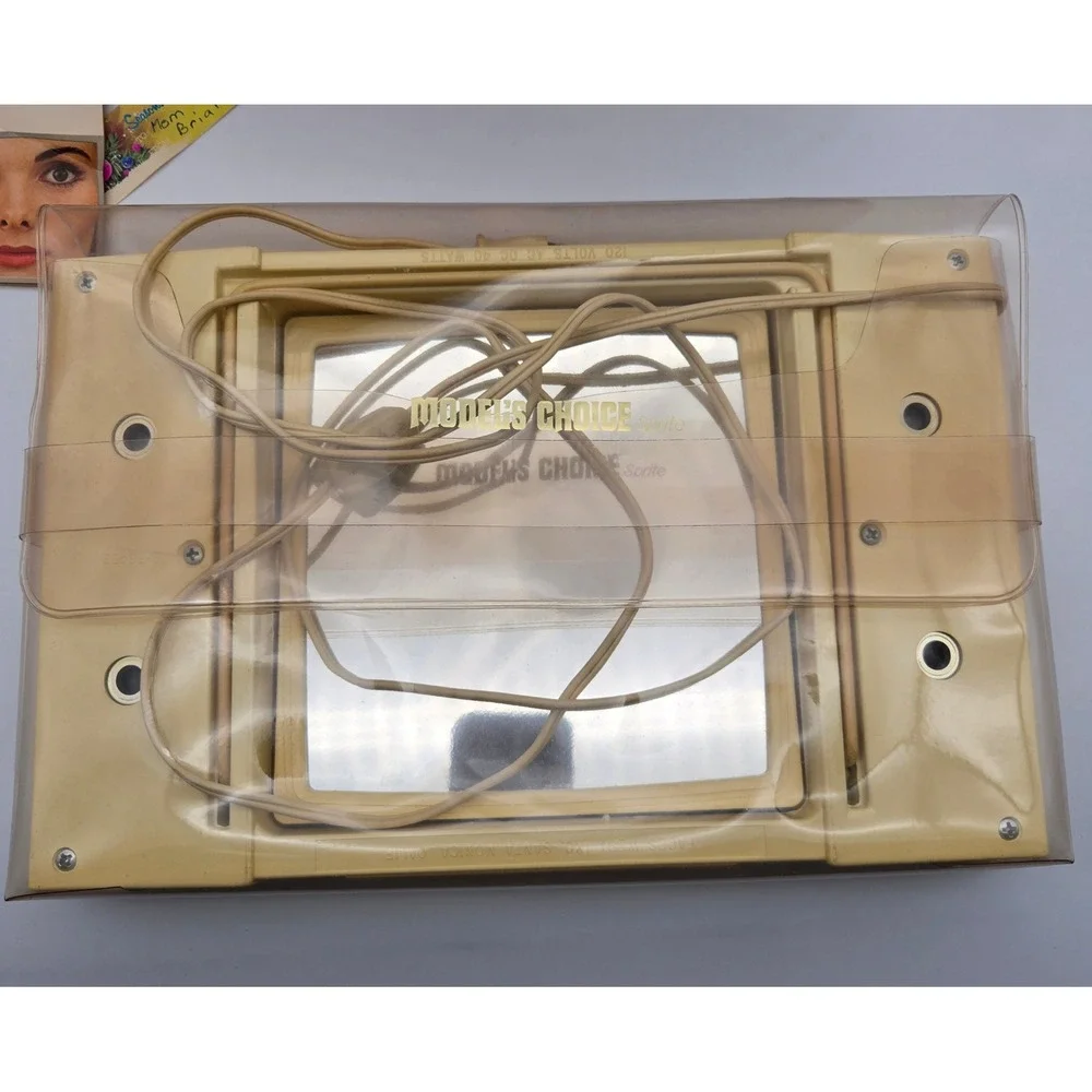 Vintage Models Choice Lighted Makeup Vanity Mirror Travel Case Working Box 1970